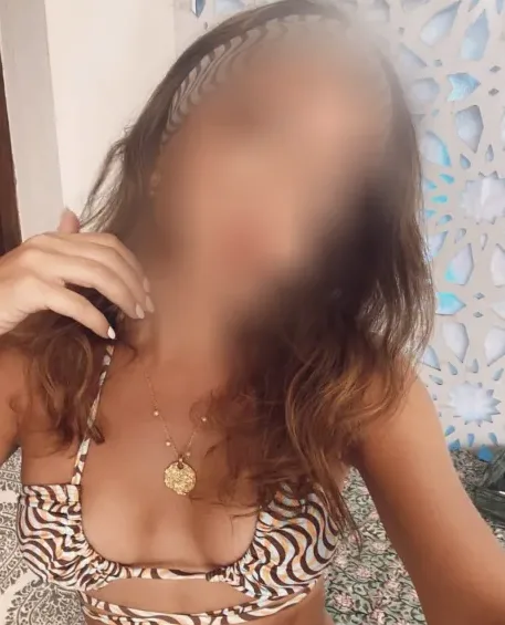 Erisa, 20 anni
