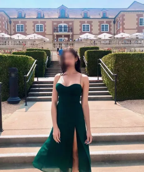 Nicoleta, 32 anni